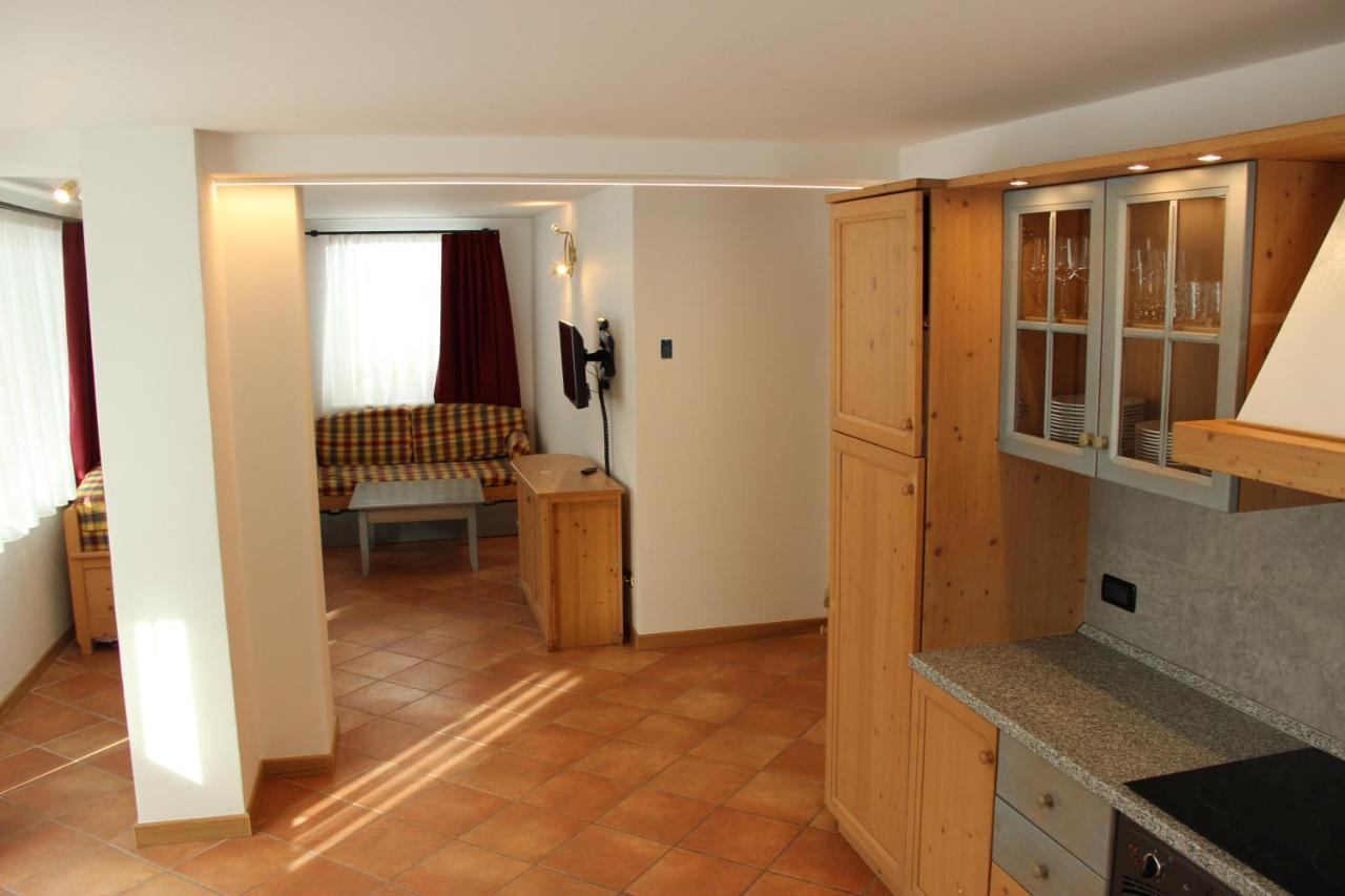 Apartamento Cesa Sot Bosch Canazei Exterior foto